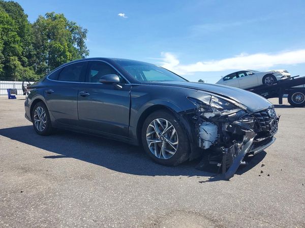 2022 HYUNDAI SONATA