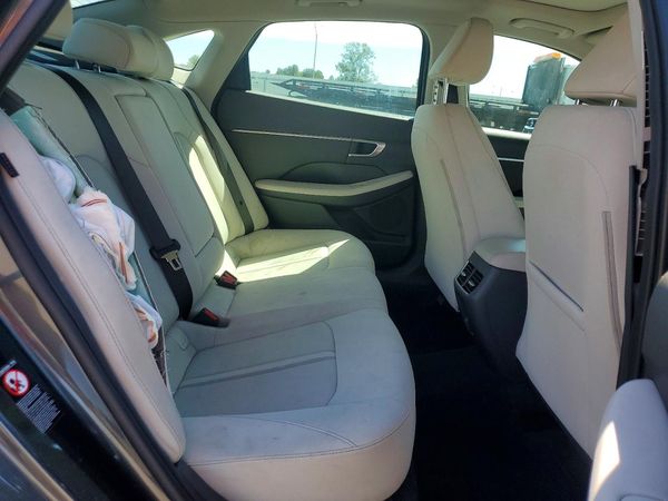 2022 HYUNDAI SONATA