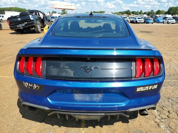 2022 FORD MUSTANG