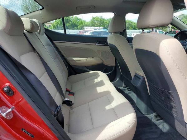 2018 HYUNDAI ELANTRA