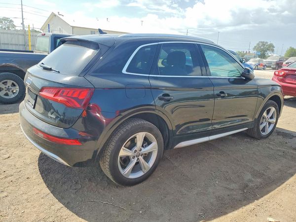 2020 AUDI Q5