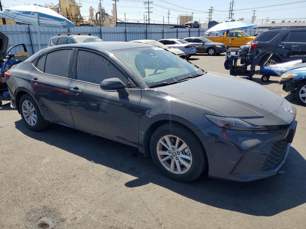 2025 TOYOTA CAMRY