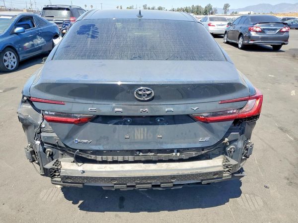 2025 TOYOTA CAMRY