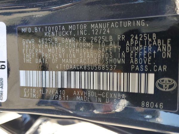 2025 TOYOTA CAMRY