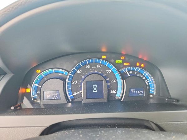 2012 TOYOTA CAMRY SOLA Hybrid