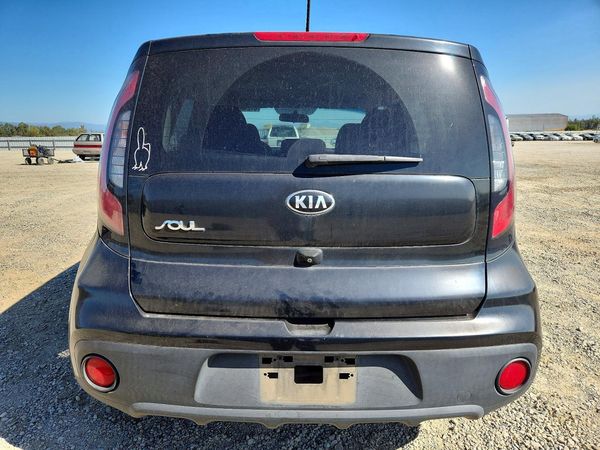 2019 KIA SOUL Base