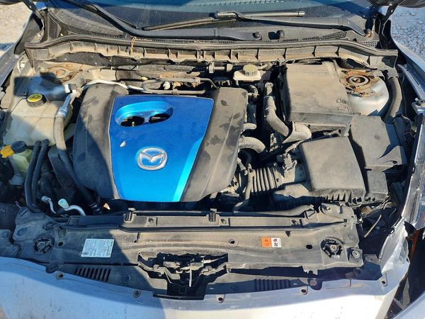2013 MAZDA 3 Sport/GX