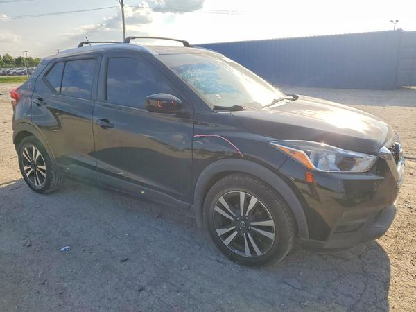 2019 NISSAN KICKS