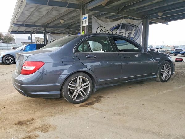 2014 MERCEDES-BENZ C C250