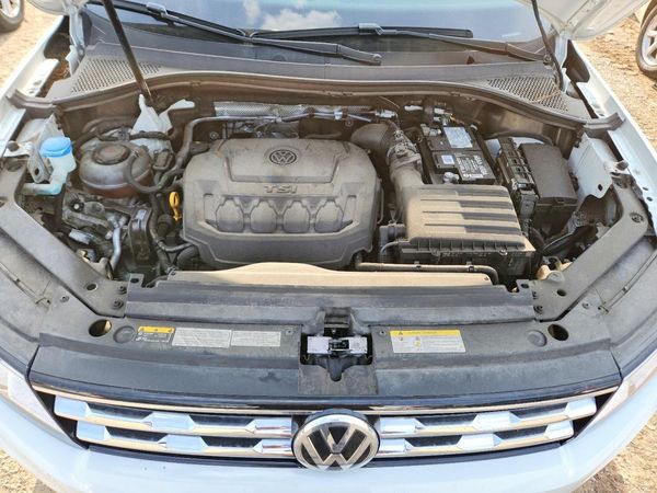 2020 VOLKSWAGEN TIGUAN 4Motion SE, 4Motion SEL