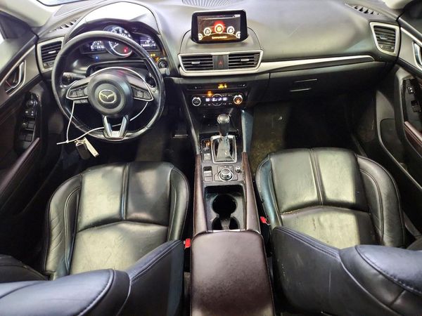 2017 MAZDA 3 Touring