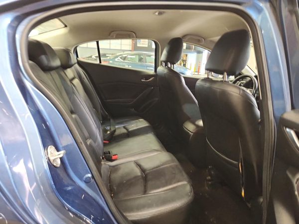 2017 MAZDA 3 Touring