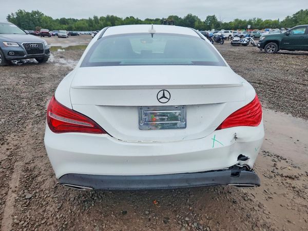 2019 MERCEDES-BENZ CLA