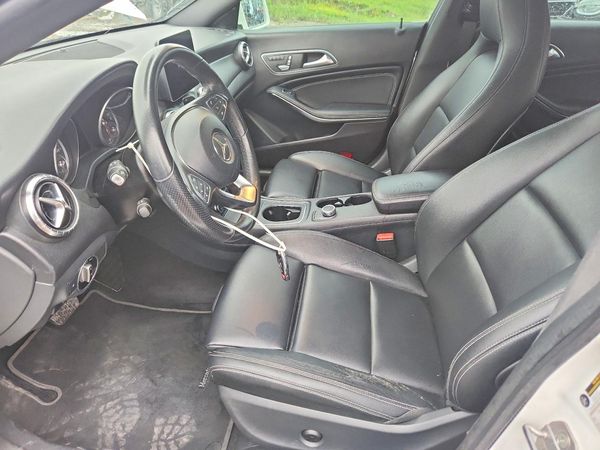 2019 MERCEDES-BENZ CLA
