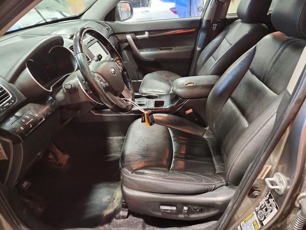 2015 KIA SORENTO TOP