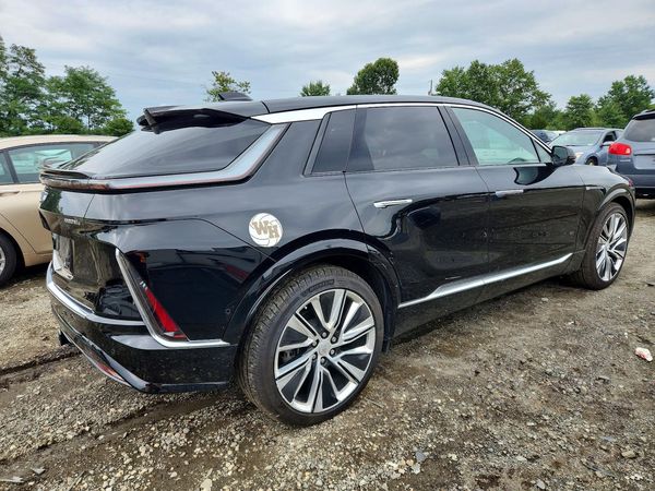 2024 CADILLAC LYRIQ