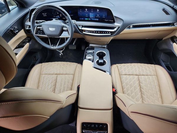 2024 CADILLAC LYRIQ