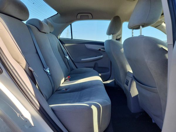 2012 TOYOTA COROLLA