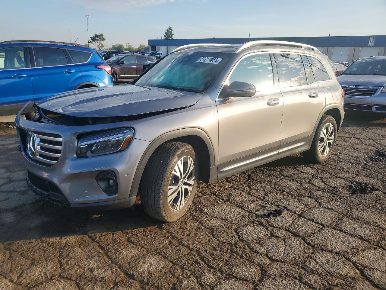 2025 MERCEDES-BENZ GLB