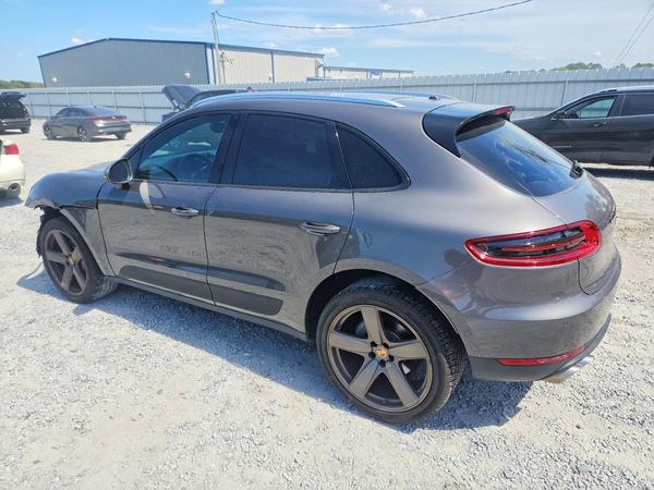 2018 PORSCHE MACAN Macan S