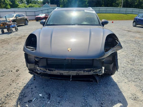 2018 PORSCHE MACAN Macan S
