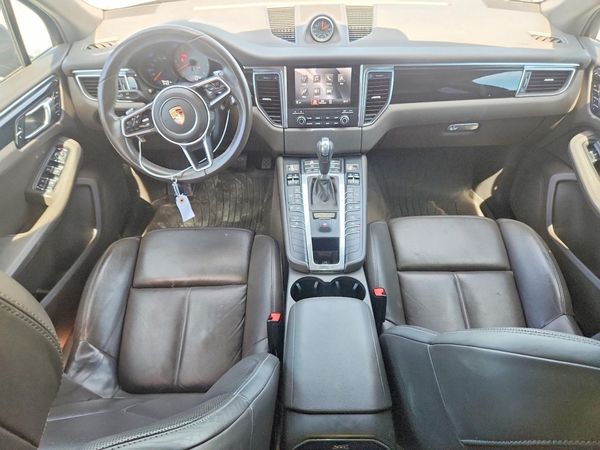 2018 PORSCHE MACAN Macan S