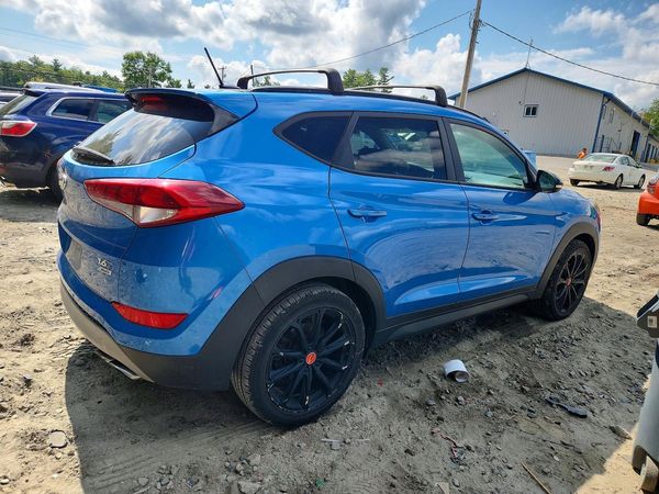 2017 HYUNDAI TUCSON