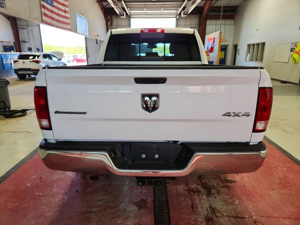 2018 RAM 1500 SLT
