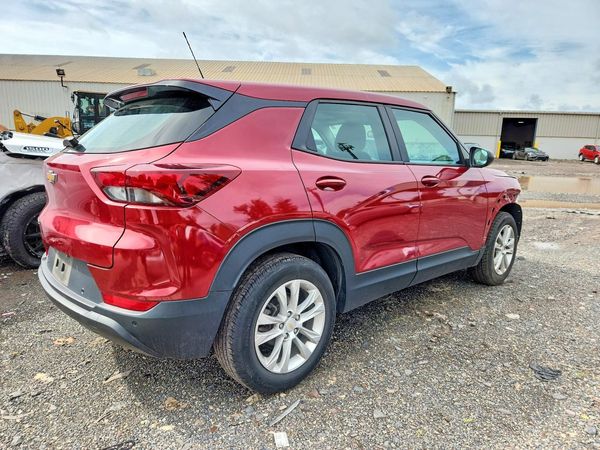 2021 CHEVROLET TRAILBLAZER LS