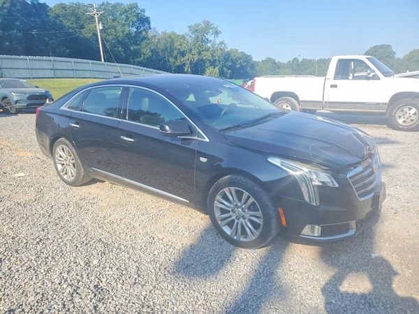 2018 CADILLAC XTS