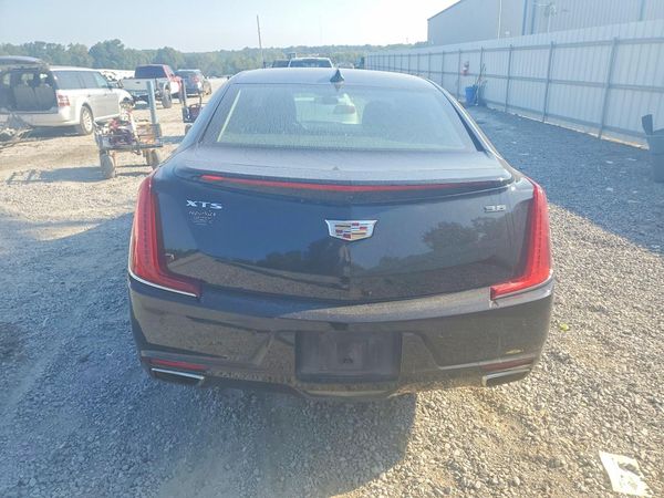 2018 CADILLAC XTS