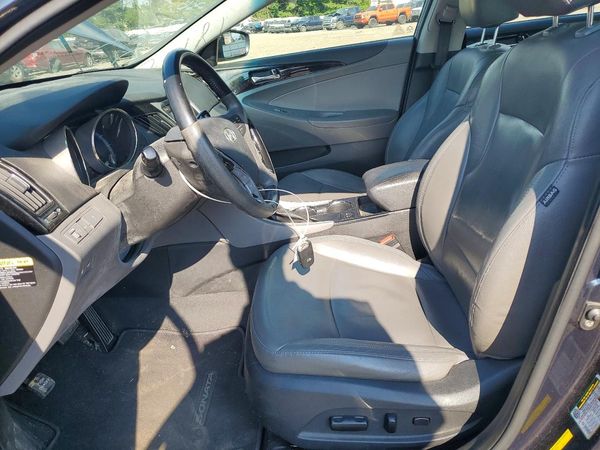 2012 HYUNDAI SONATA