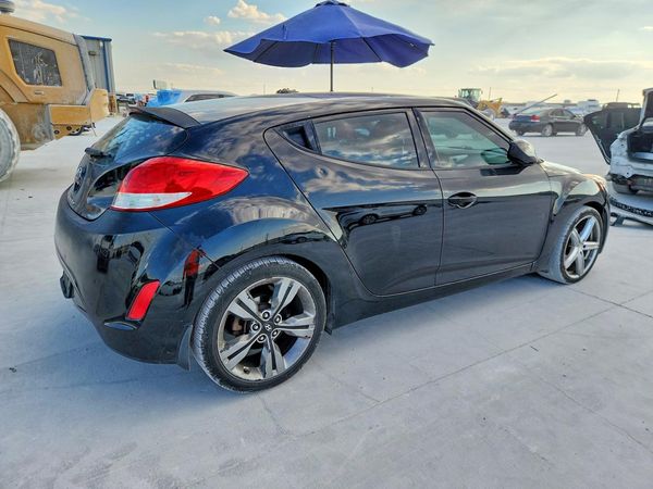 2014 HYUNDAI VELOSTER