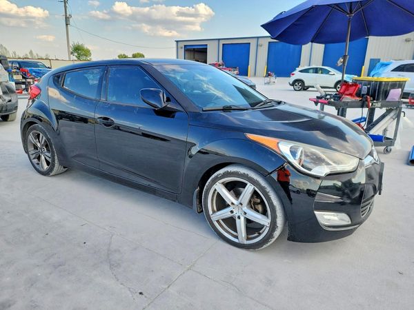 2014 HYUNDAI VELOSTER