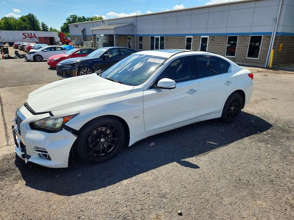 2017 INFINITI Q50