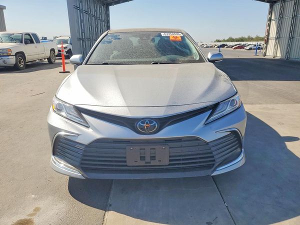 2023 TOYOTA CAMRY XLE