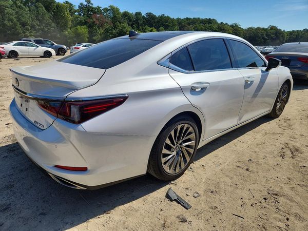 2024 LEXUS ES 350