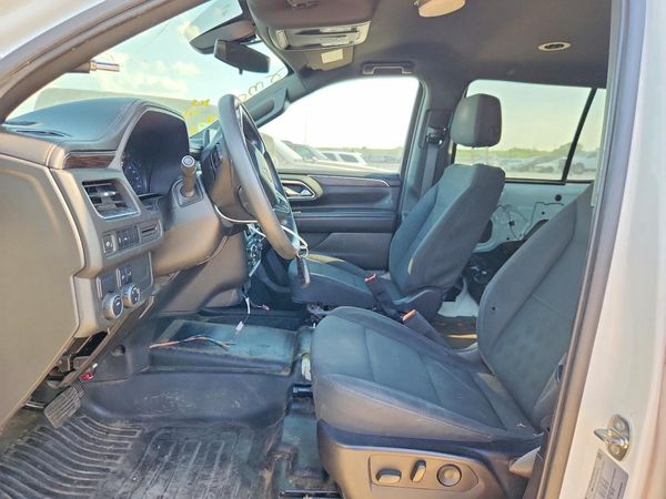 2023 CHEVROLET TAHOE FL — DENT