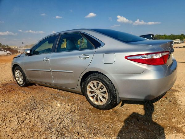 2017 TOYOTA CAMRY