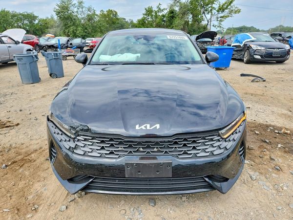 2022 KIA K5
