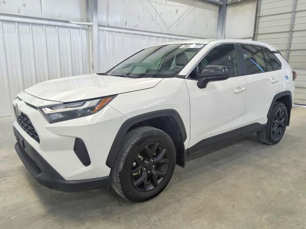 2025 TOYOTA RAV4 — Front 3/4