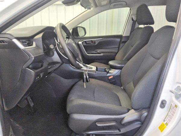 2025 TOYOTA RAV4 — DENT