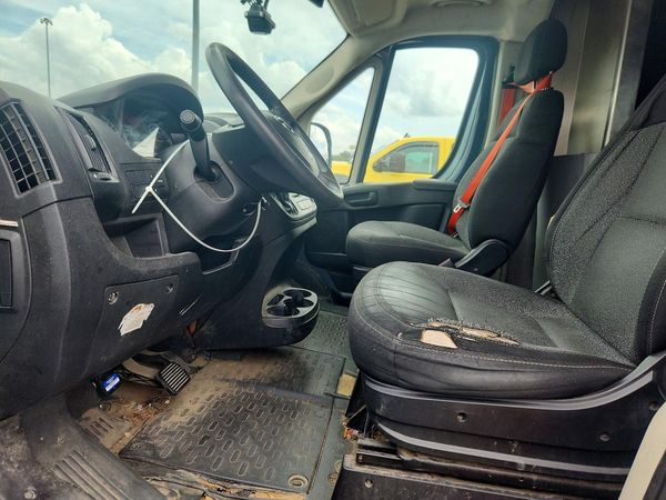2020 RAM PROMASTER 3500 VF — DENT