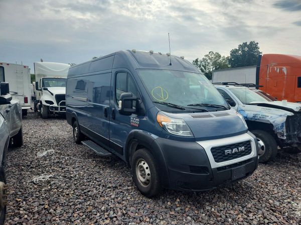 2021 RAM PROMASTER 3500 — Passenger 3/4