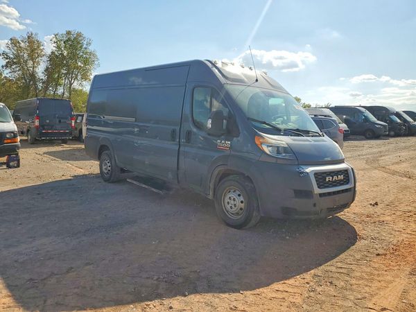 2021 RAM PROMASTER 3500 — Passenger 3/4