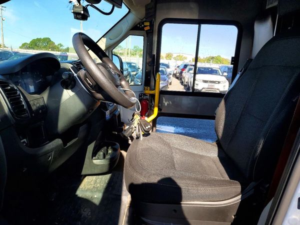 2022 RAM PROMASTER 3500 — DENT