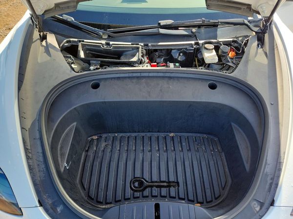 2023 TESLA MODEL 3 — Engine bay