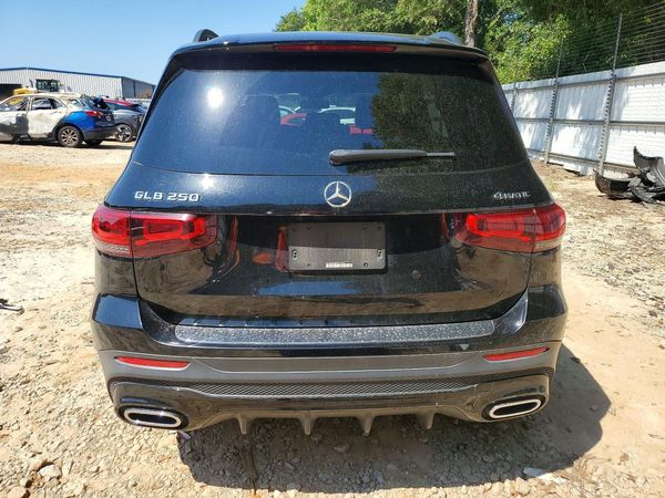 2021 MERCEDES-BENZ GLB