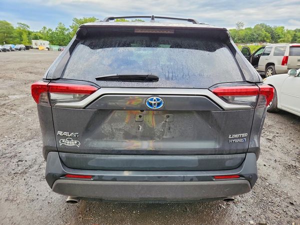 2021 TOYOTA RAV4
