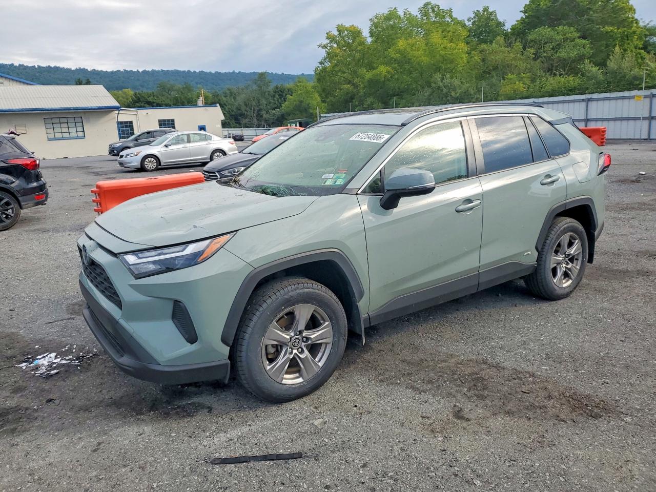 2022 TOYOTA RAV4 XLE